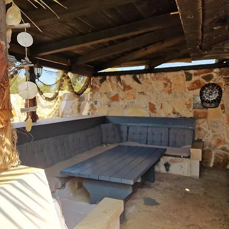 Schoenes Haus In Pomer Mit Privatem Parkplatz By Interhome Casa vacanze